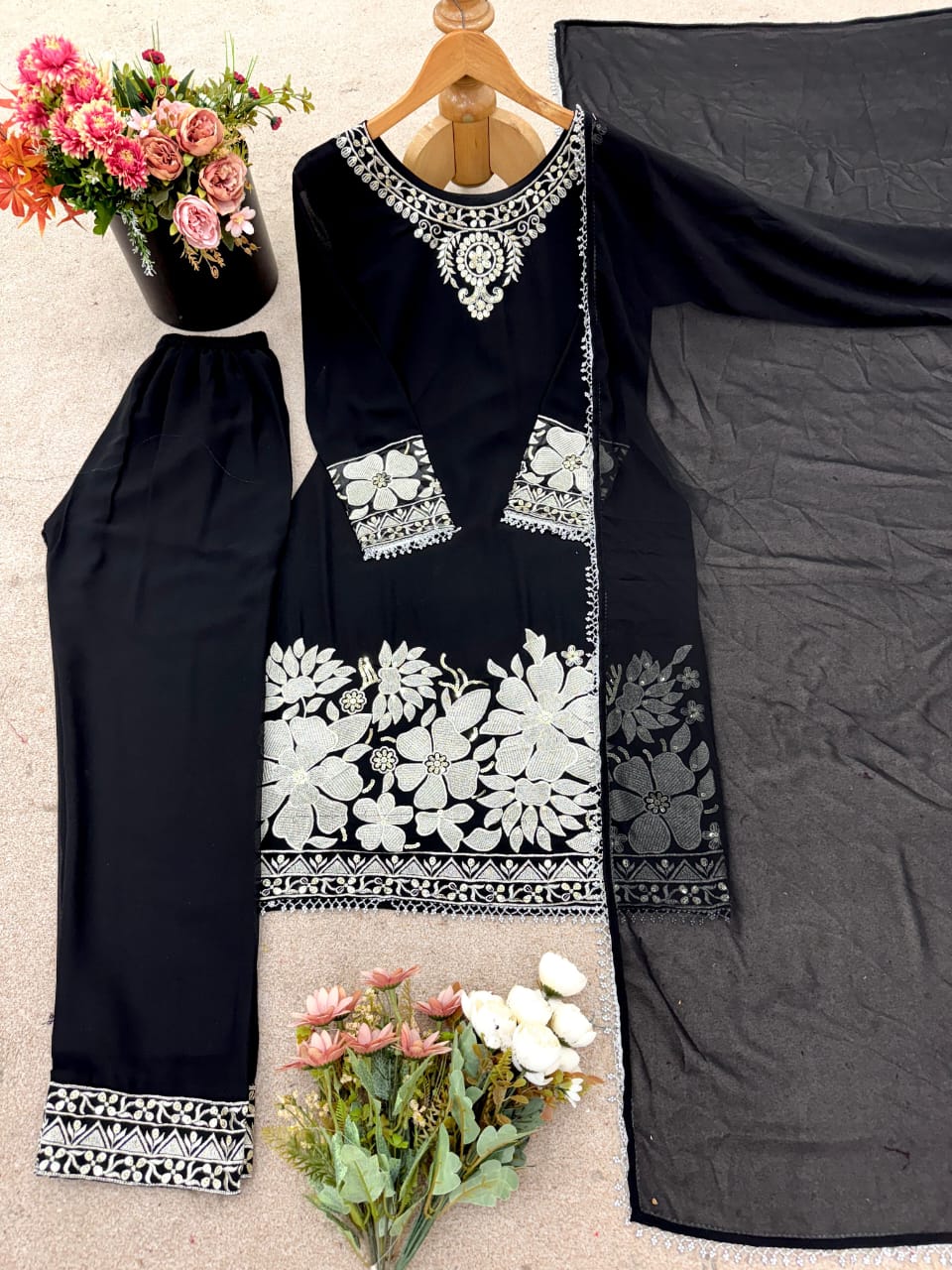 Simple and elegant black and white punjabi