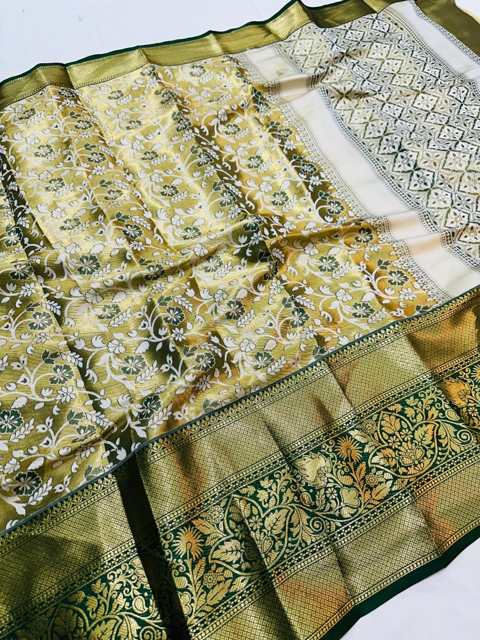 Semi Kanjivaram Silk Weaving Saree with Rich Gold Zari Pallu - Brocade Blouse